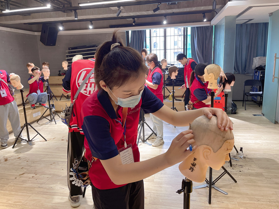 1712627256266146.jpg 1689737371660938.jpg