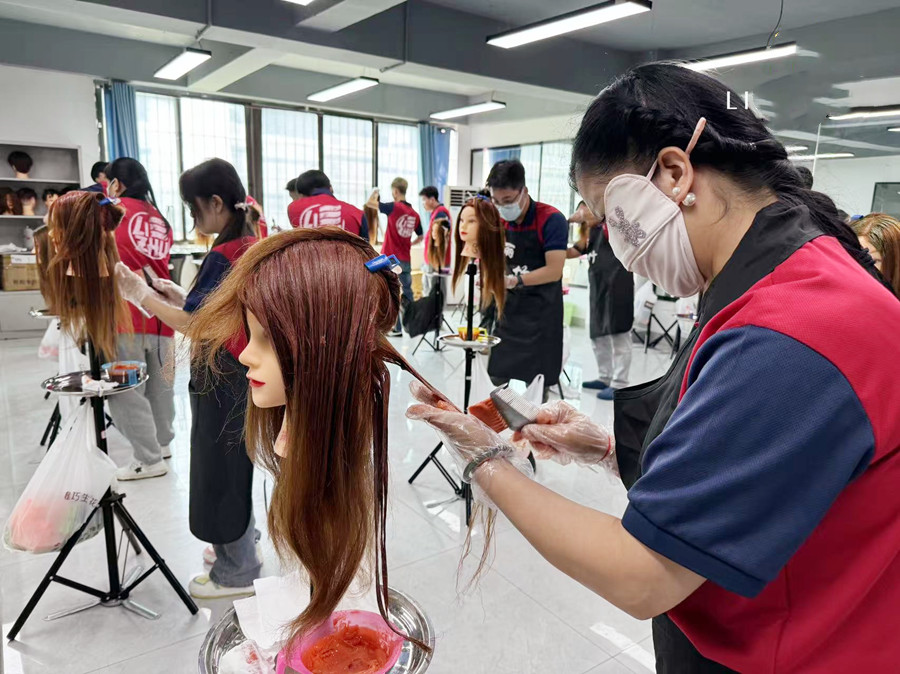 建議你收藏這份新手染發(fā)教程，廣西專業(yè)燙染